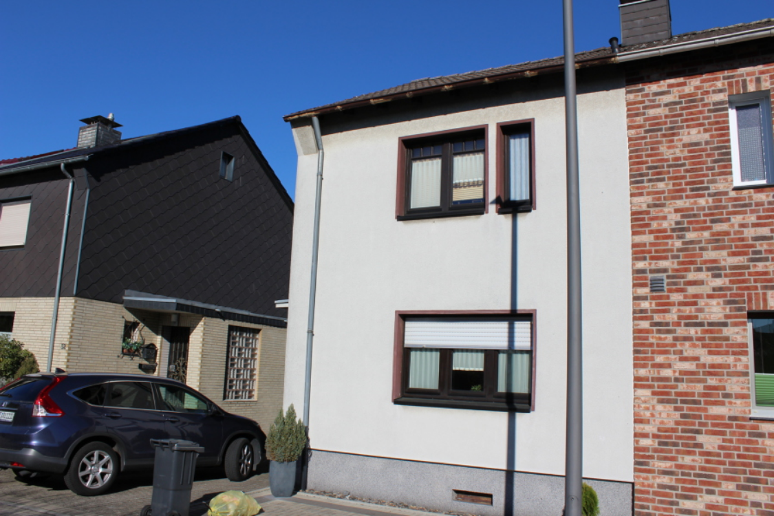 Doppelhaushälfte in Langenfeld